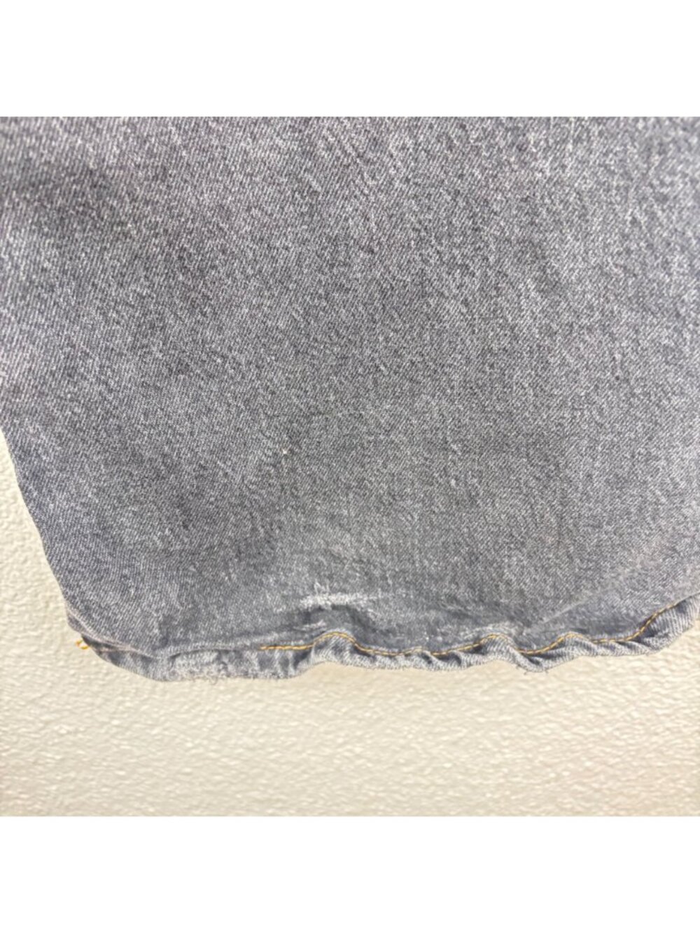 ✨3/$30 BDG 30 Urban Outfitters Gray Flare Jeans Low Rise Distressed Hem Denim - Picture 4 of 6